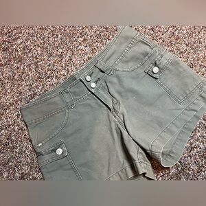 Unionbay Y2K Olive Green Cargo Shorts Utility Mini Low Rise